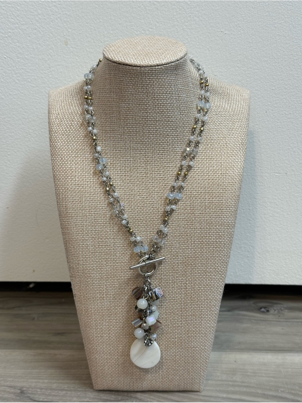 Silver Chain Pendant Necklace with White and Gray Beads